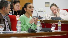 Adra pone en marcha casi un centenar de medidas en busca de una igualdad de género real