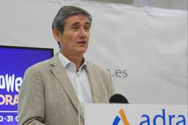 Cortés anuncia plazas de empleo público en Limpieza y Policía Local