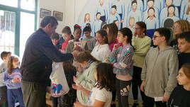 El alcalde de Adra, «orgulloso» del coro Pedro Mena