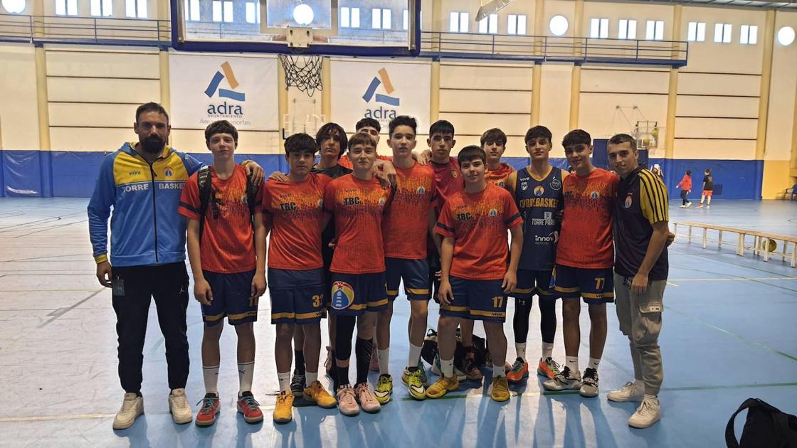 El baloncesto andaluz celebra el 28-F en Adra