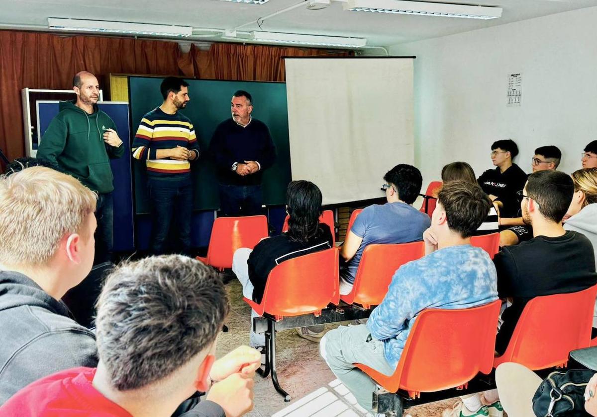 Protección Civil forma a socorristas con «prácticas intensivas»