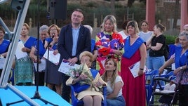 Berja arropa a sus mayores en la graduación de los talleres de memoria