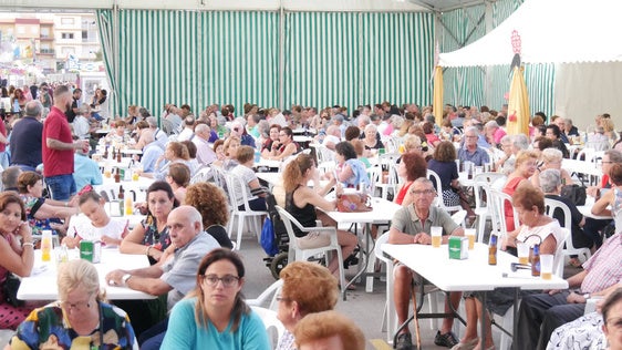 Expiración y Prendimiento, hermandades con caseta en el Real de la Feria de Adra
