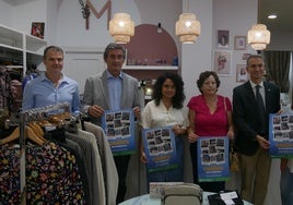 El Centro Comercial Abierto de Adra se lanza a cazar clientes como referente en la comarca