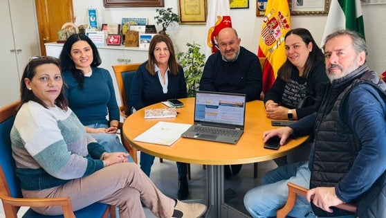 Dalías celebra 'Cuenta Conmigo', una jornada para combatir la soledad de las personas mayores