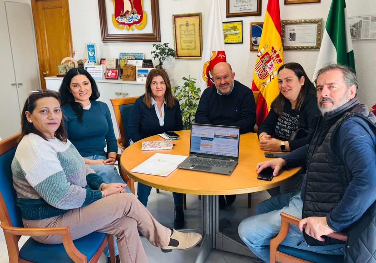 Dalías celebra 'Cuenta Conmigo', una jornada para combatir la soledad de las personas mayores