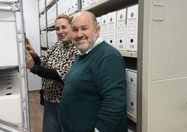 La Diputación impulsa la mejora y organización del Archivo Municipal de Dalías