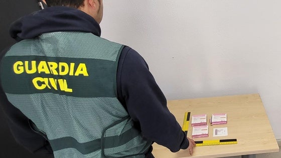 Investigada en Adra por distribuir parches de fentanilo sin control médico