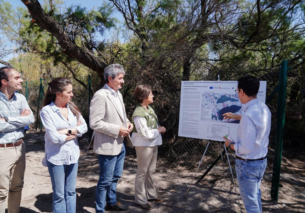 Imagen principal - Un millón de euros de inversión para mejorar y conservar la Albufera de Adra