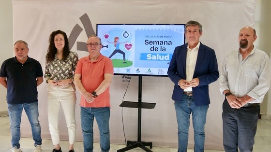 Manuel Cortés presenta la tradicional 'Semana de la Salud' que se celebrará de 26 al 30 de mayo en Adra