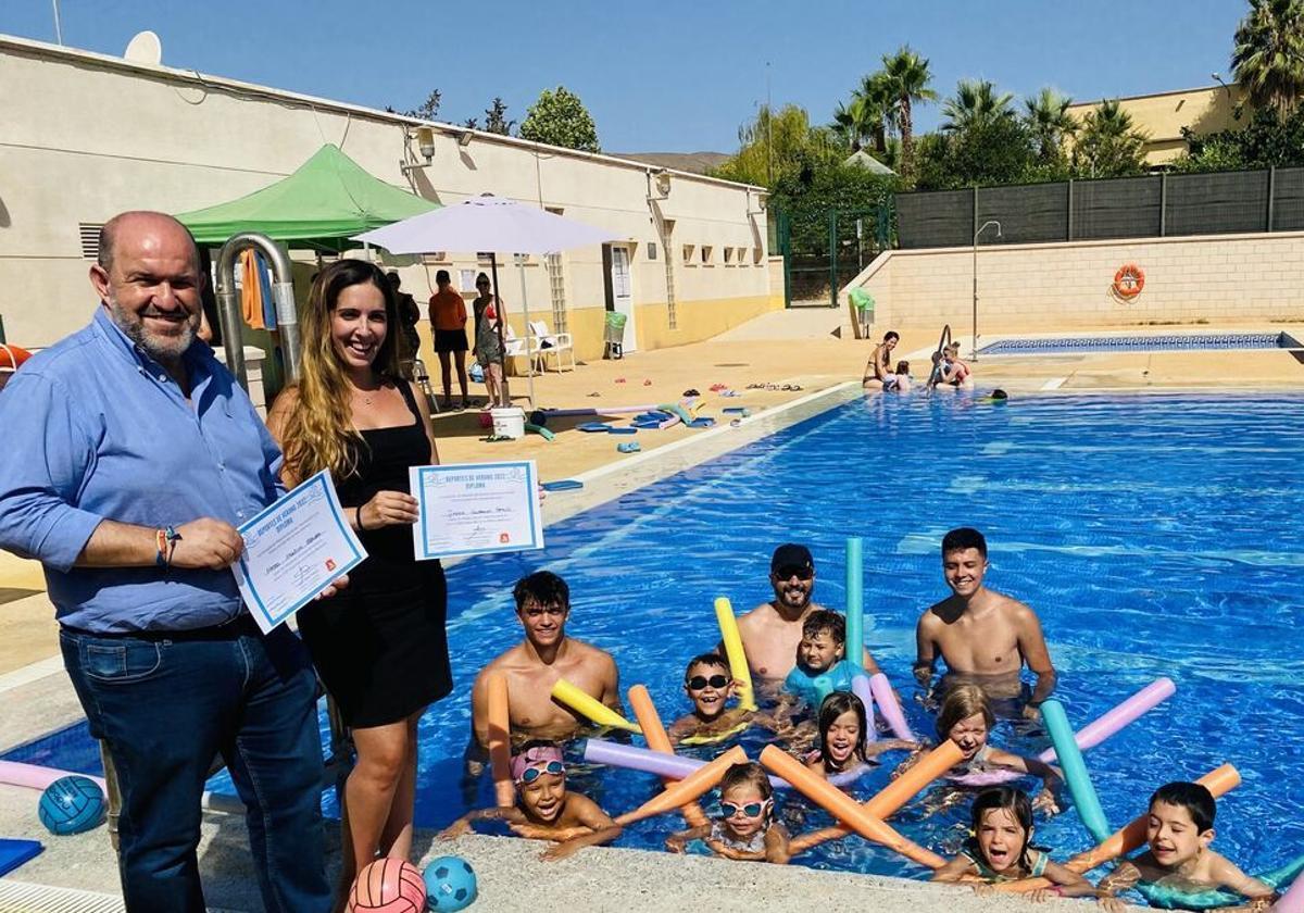 Abierto el plazo de inscripción para los Cursos de Verano de la Piscina Municipal de Dalías
