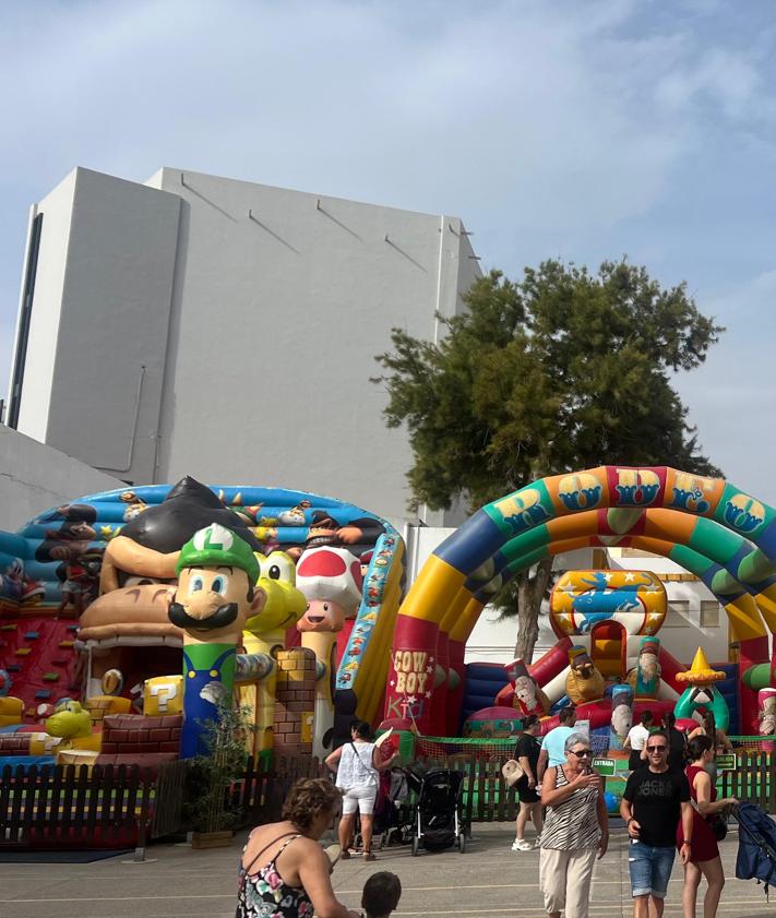 Imagen secundaria 2 - La Feria de Adra 2025 encara el fin de fiestas con emoción, tradición y multitudinaria participación