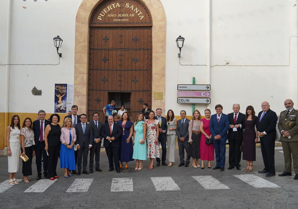 Imagen principal - Cristo de la Luz, faro de los almerienses