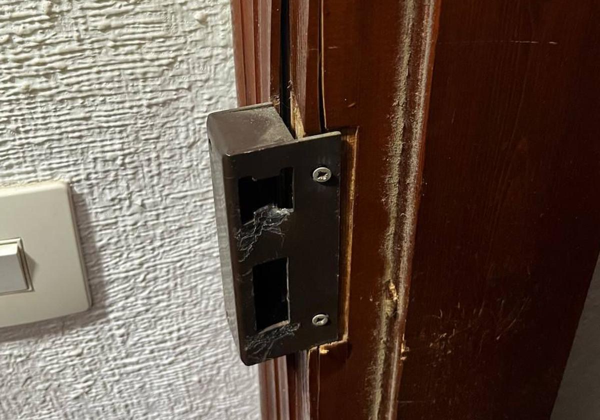 La Policía Local de Adra detiene a un individuo por allanamiento de morada