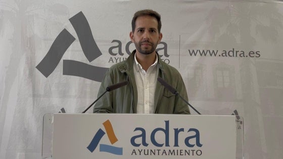 Adra restablece el suministro de agua y levanta las restricciones gracias a un nuevo convenio con regantes