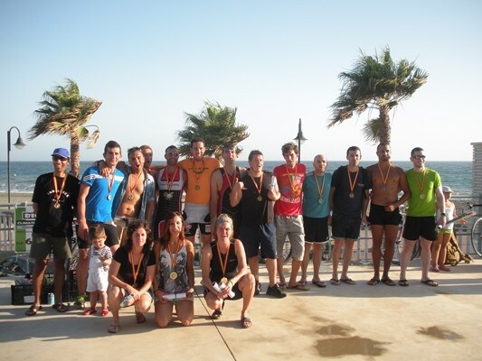 Todos los participantes logran acabar el I Triatlón Bioconfort en Adra