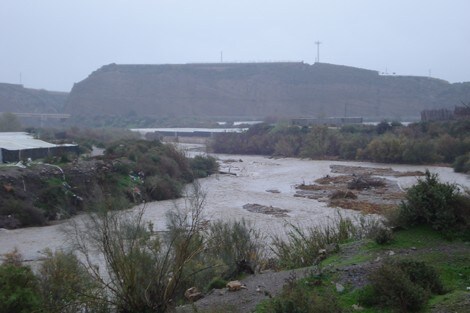 Adra solicitará la limpieza del río para evitar catástrofes como la del Levante