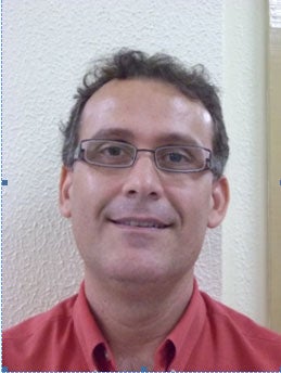El IES Gaviota despide con un homenaje a Paco Robles, profesor de Religión