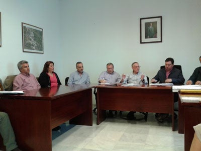 Alcolea aprende lo necesario para ser anfitrión del Festival de Música de la Alpujarra