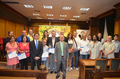 Diputación premia a ocho bodegas en su concurso de vinos blancos, rosados y espumosos
