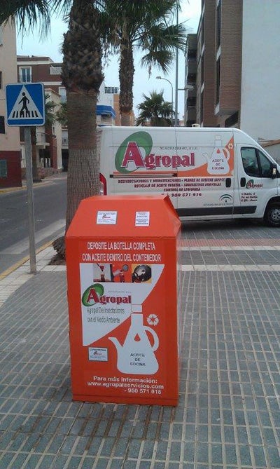Los abderitanos recogieron para reciclar 2.050 litros de aceite usado  en el primer semestre