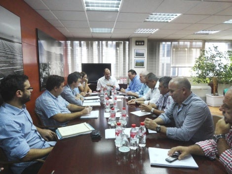 Asaja acuerda con Agricultura y concejales del Poniente poner en marcha una mesa técnica sobre higiene rural