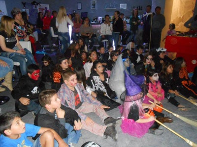 El Ayuntamiento de Alcolea anuncia que celebrará Halloween todos los años tras el éxito de la última fiesta