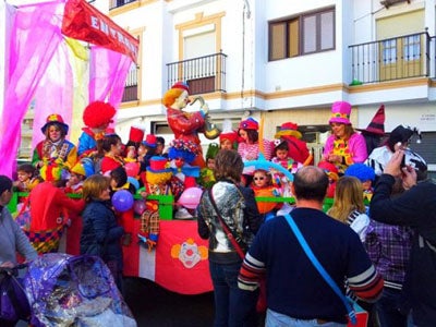 500 niños inician este próximo viernes el Carnaval de Adra 2014 con el pasacalles escolar