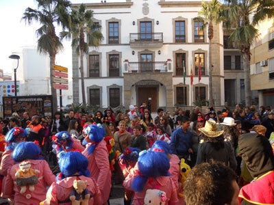Adra vivirá este fin de semana la fiesta del Carnaval con pasacalles, actuaciones de agrupaciones carnavalescas y el entierro de la Sardina