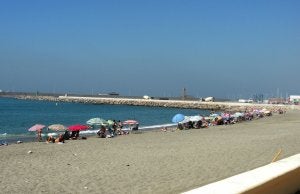 Las playas de Adra 'abren sus puertas' a partir del 15 de junio