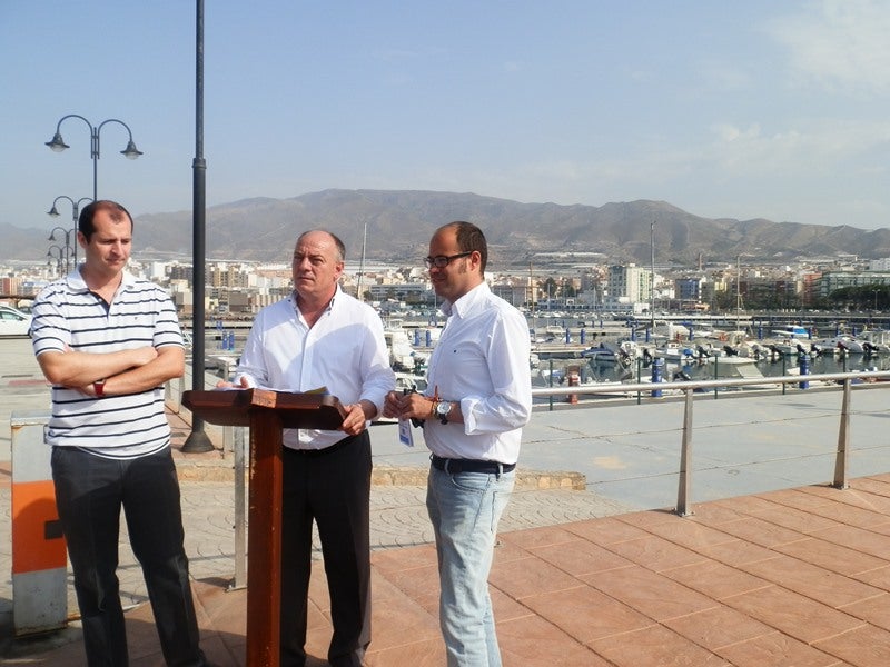 La cultura, el deporte y la música en directo se acercan al mar en Adra