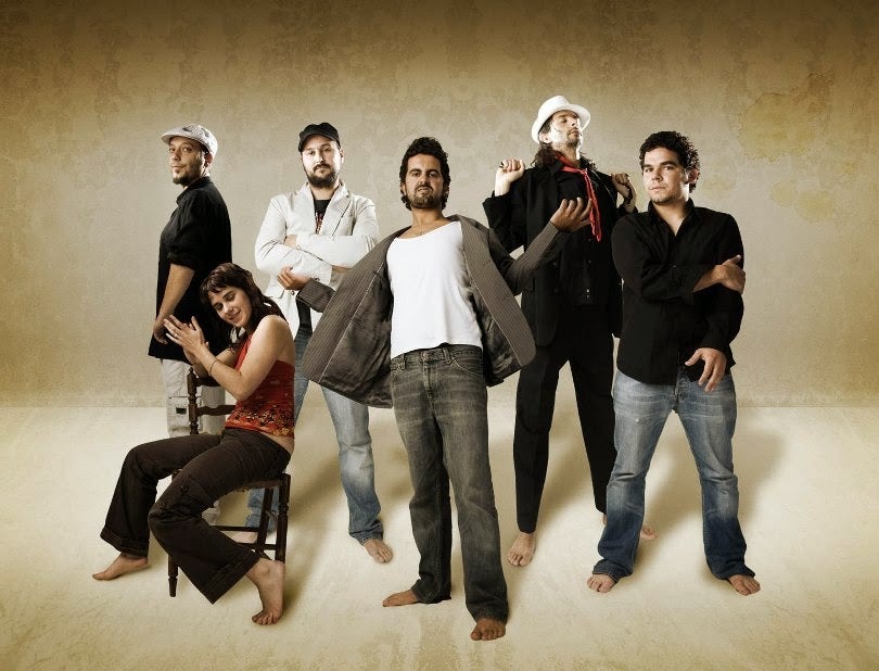 Adra, ‘epicentro’ de la juerga y el rock