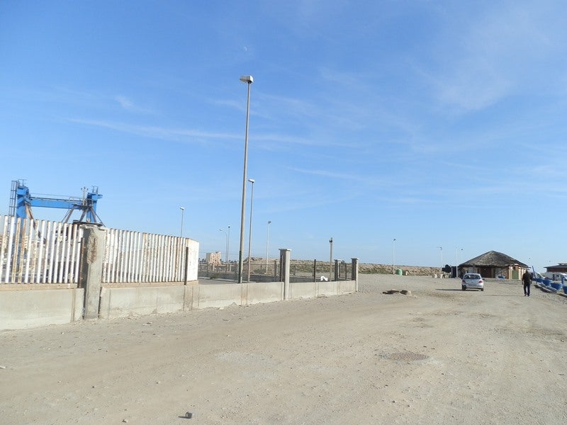 El Ayuntamiento rechaza la ampliación de los astilleros prevista por Puertos