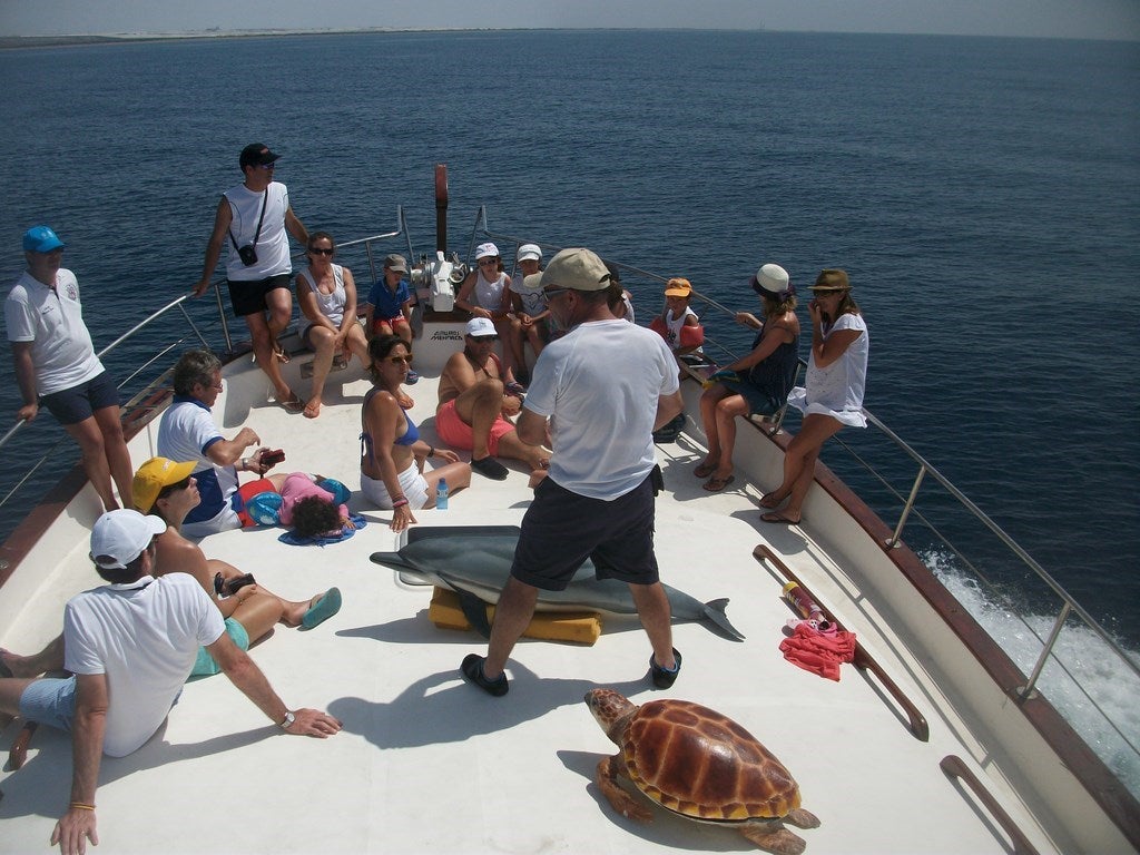 Se buscan voluntarios para mostrar las especies marinas de la costa de Adra