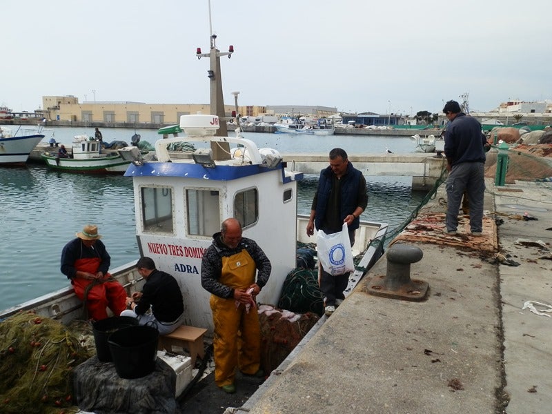 El sector pesquero de Adra reivindica la pesca del atún rojo