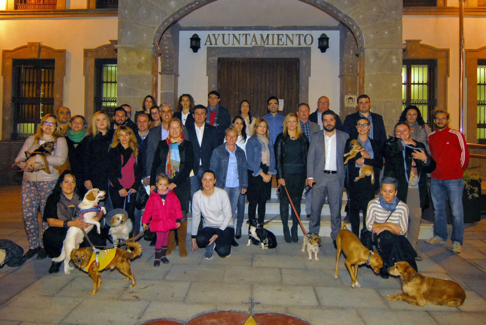 Adra alumbra un Registro Municipal de Animales con prueba de ADN