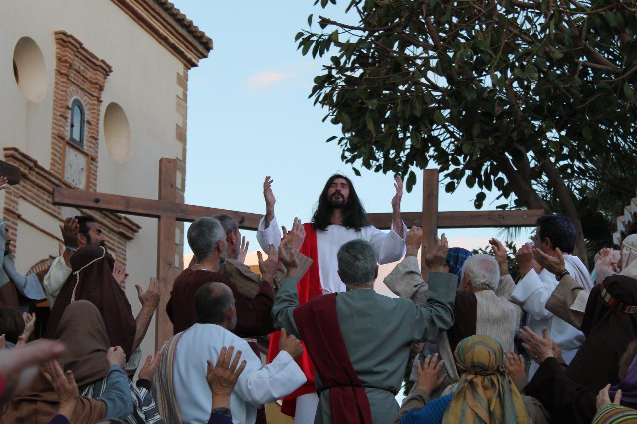 Adra ultima la puesta en escena de La Pasión de Cristo, antesala de su Semana Santa