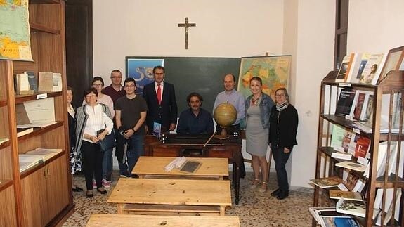 El IES Sierra de Gádor recibe hoy a antiguos alumnos para celebrar sus ‘bodas de oro’