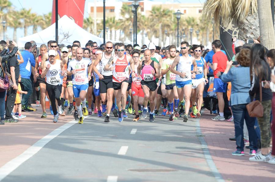 La Carrera Urbana Ciudad de Adra celebra su décimo aniversario