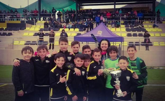 Cantoria gana en casa la 1º Copa Provincial de Escuelas de Fútbol en categoría Alevín