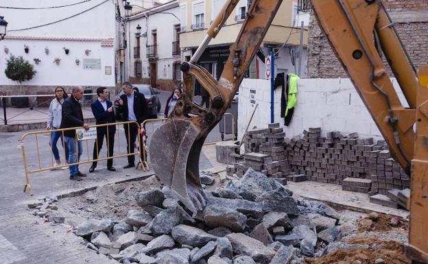 Reforma integral de la Plaza de España de Olula del Río