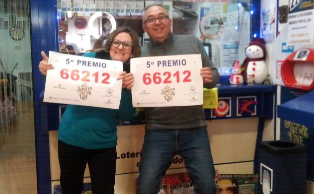 Ana María Guillén y Juan Antonio López Martos, responsables de la administración de La Loma. 