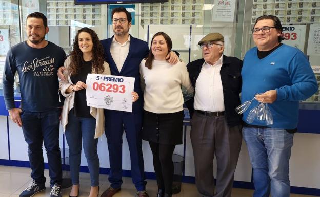 El 'Gordo' pasa de largo pero la Lotería de Navidad baña de millones la provincia de Almería