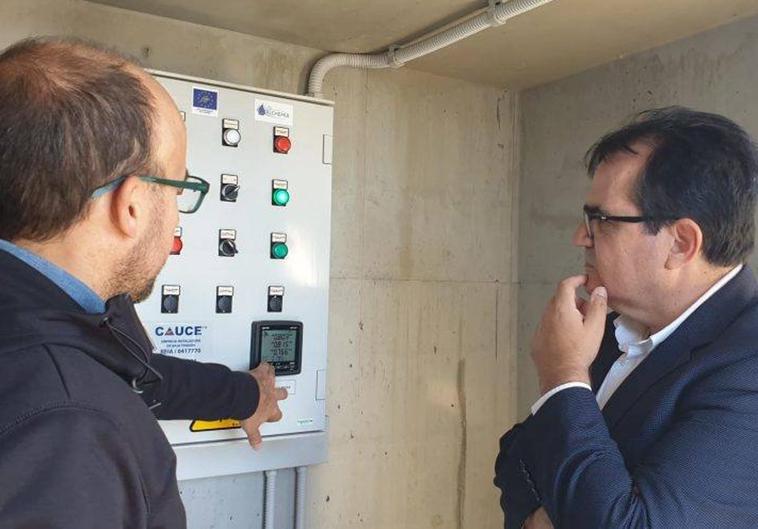 Diputación mejorará el abastecimiento en Oria con un campo solar y obras en sus depósitos de agua