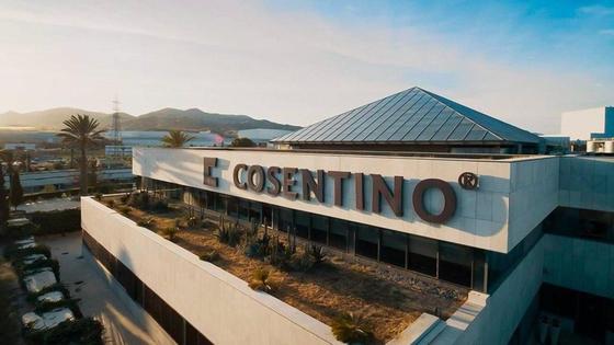 Condenan a una firma francesa a indemnizar con 55.000 euros a Cosentino por difamar a la compañía
