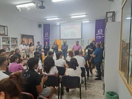 Los menores del centro Tierras de Oria celebran su fiesta de graduación