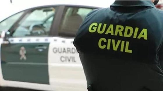 Mata con una azada a un hombre que paseaba junto a su casa en Zurgena