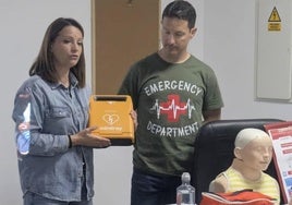 Albox instala cuatro desfibriladores en el municipio «actuar con rapidez es determinante»