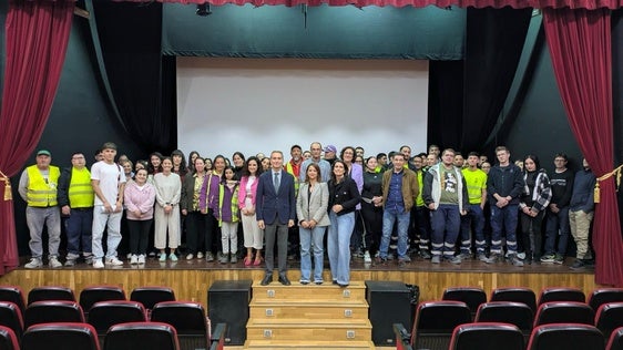 Albox facilita el acceso laboral a más de 80 personas con programas de formación y empleo