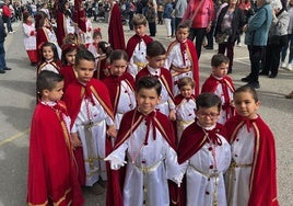 Los peques de la casa toman el relevo de la Semana Santa